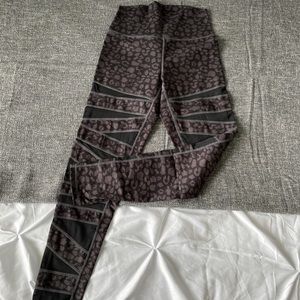 Til You Collapse Leggings